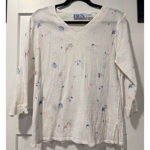 Vintage BFA Classics White Gauzy Embroidered Blouse Ladies Size Medium